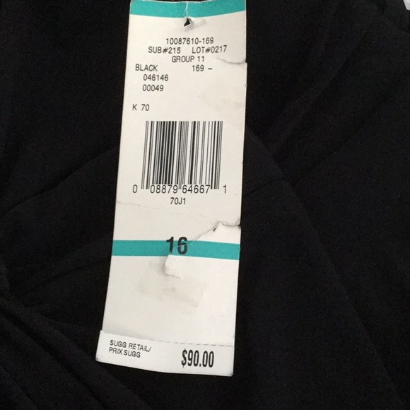 Dress - Picture 9 of 9